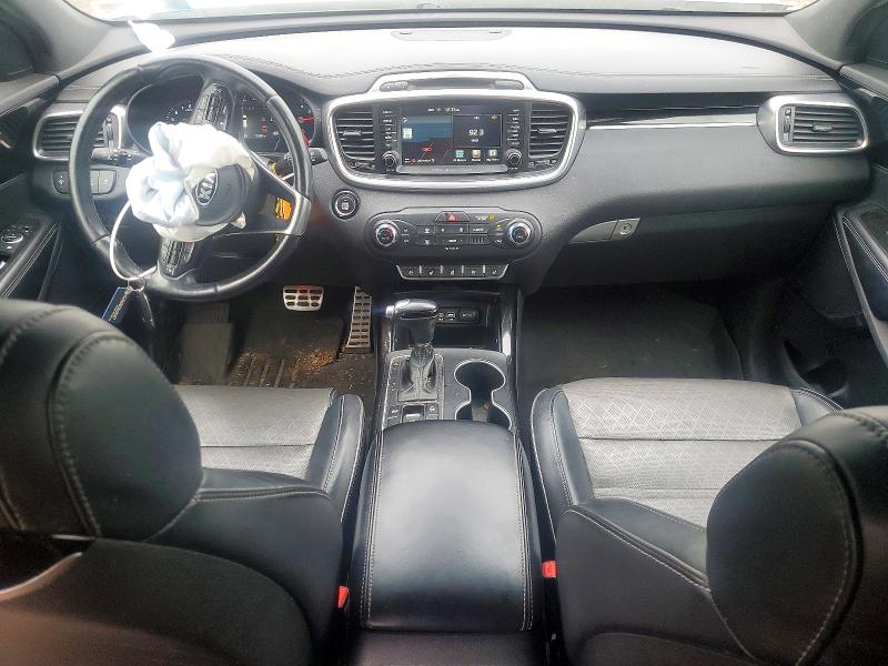 Photo 8 from auction – 2016 KIA SORENTO with VIN 5XYPK4A13GG071561