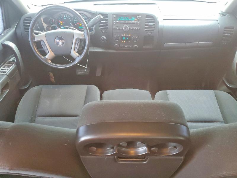 Photo 8 from auction – 2011 GMC SIERRA K15 with VIN 3GTP2VE30BG287556