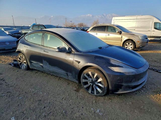 Photo 4 from auction – 2025 TESLA MODEL 3 with VIN 5YJ3E1EBXSF925680
