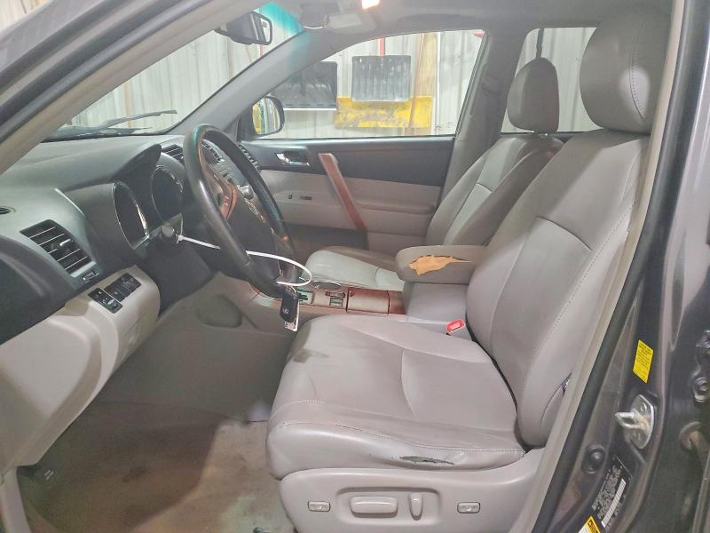 صورة رقم 7 من المزاد - 2010 TOYOTA HIGHLANDER مع VIN 5TDDK3EH8AS019194