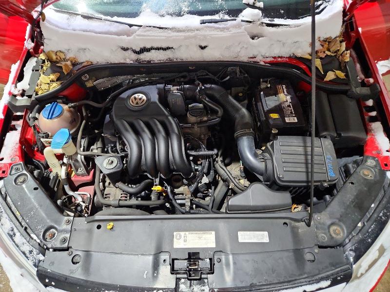 Photo 11 from auction – 2014 VOLKSWAGEN JETTA with VIN 3VW2K7AJ8EM309672