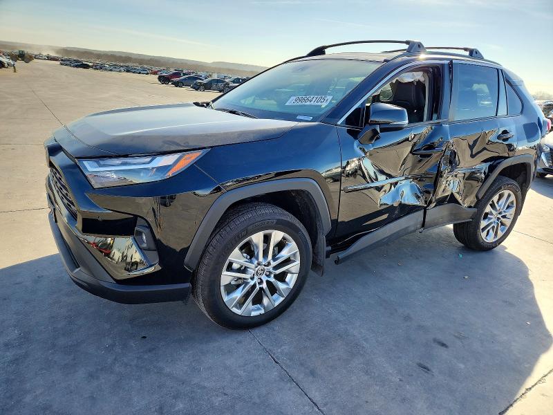 TOYOTA RAV4 XLE 2025 with VIN 2T3C1RFV7SC330736 - Photo from auction