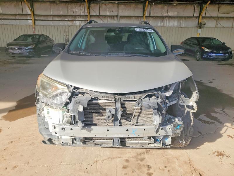 Zdjęcie 5 z aukcji – 2017 TOYOTA RAV4 LE z VIN 2T3BFREV2HW682290