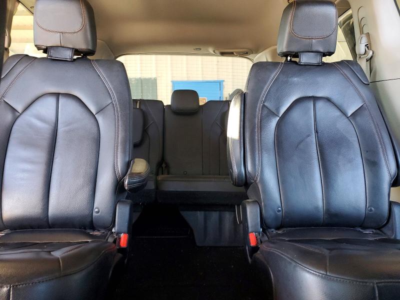 Photo 10 from auction – 2017 CHRYSLER PACIFICA T with VIN 2C4RC1BG9HR534775