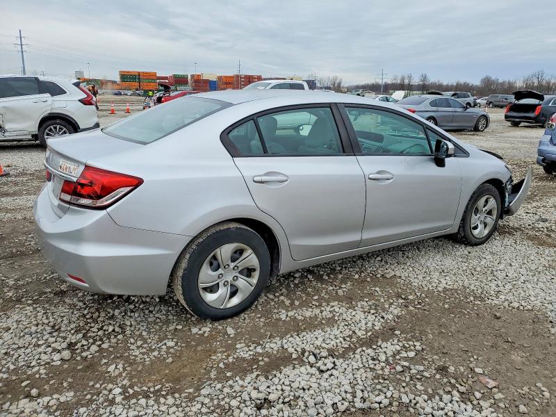 Photo 3 from auction – 2015 HONDA CIVIC LX with VIN 19XFB2F54FE203556