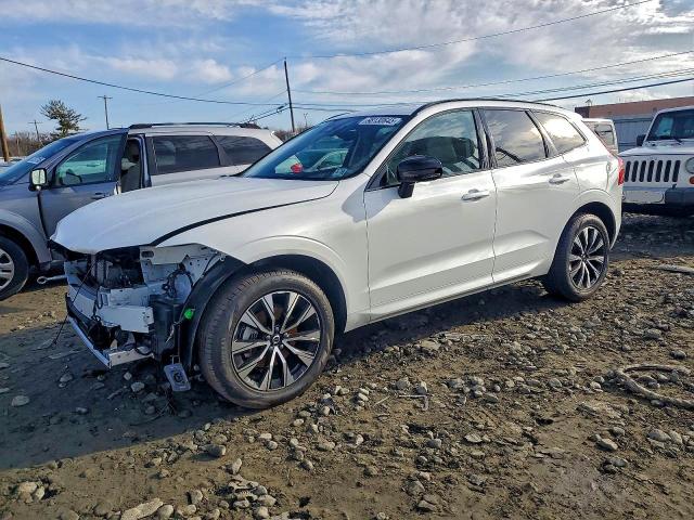 2024 VOLVO XC60