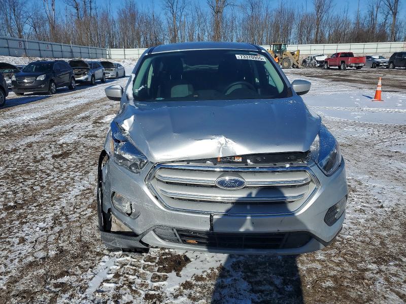 Photo 5 from auction – 2019 FORD ESCAPE with VIN 1FMCU0GD9KUA14576