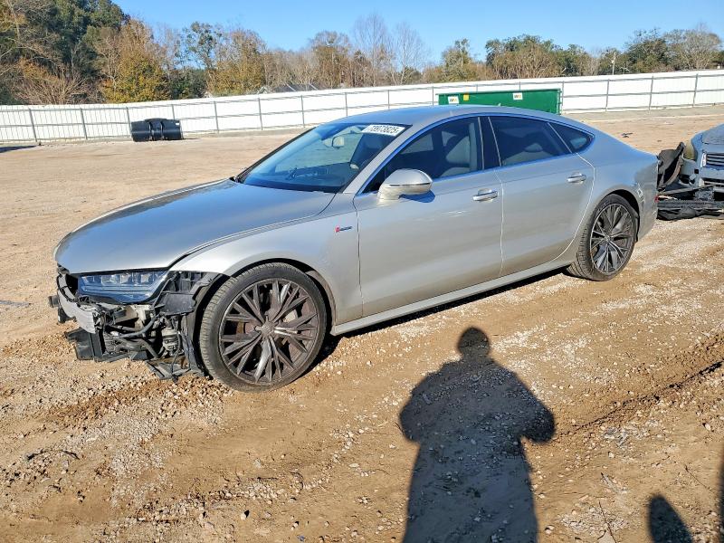 AUDI A7 2016 with VIN WAU2GAFC9GN045556 - Photo from auction