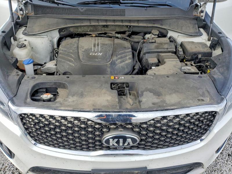 Photo 12 from auction – 2018 KIA SORENTO SX with VIN 5XYPKDA53JG369392