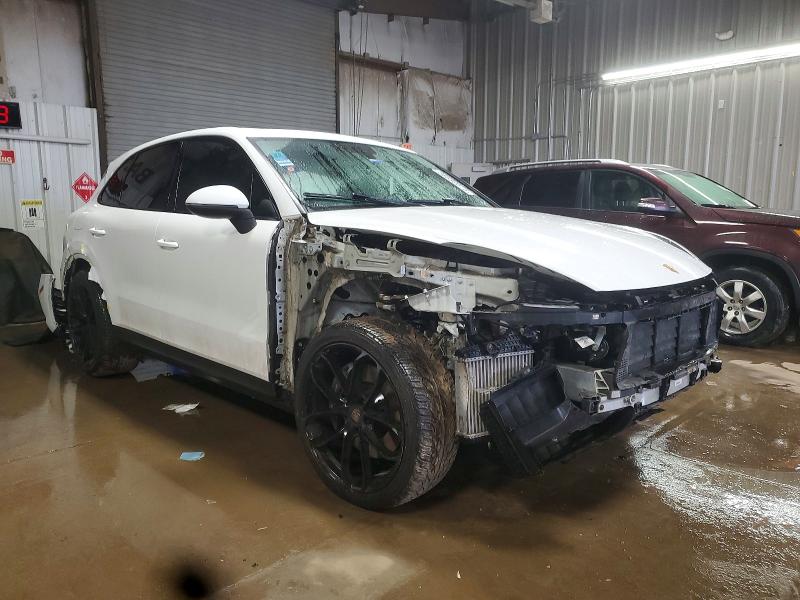 Photo 4 from auction – 2021 PORSCHE CAYENNE with VIN WP1AA2AY2MDA07367