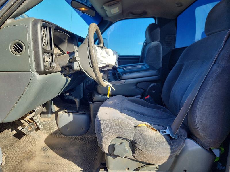 Photo 7 from auction – 2002 CHEVROLET SILVERADO with VIN 1GCHK24U72E264036