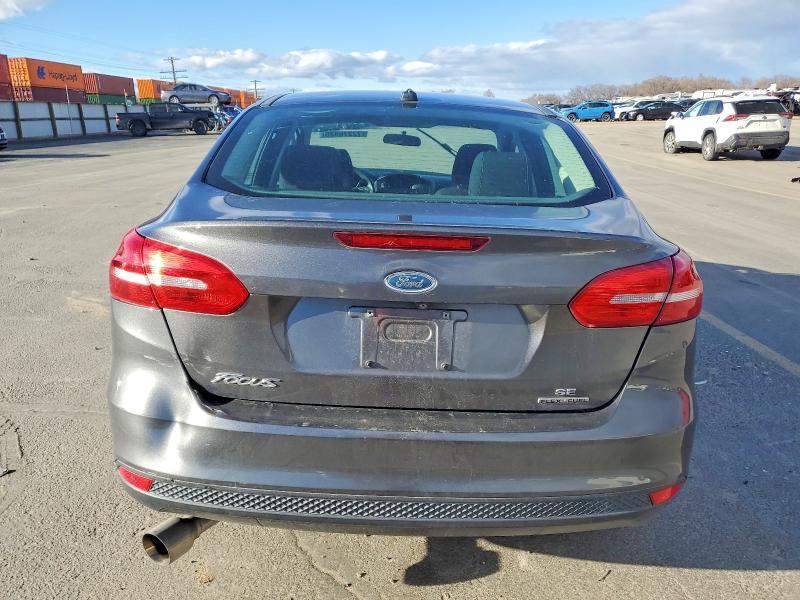 Photo 6 from auction – 2015 FORD FOCUS SE with VIN 1FADP3F20FL248611