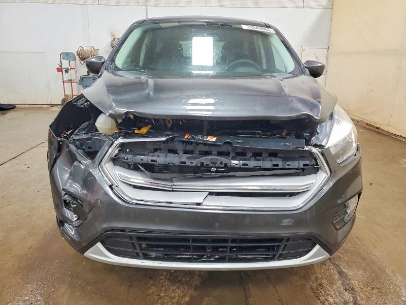 Photo 5 from auction – 2019 FORD ESCAPE SE with VIN 1FMCU9GD0KUC01273