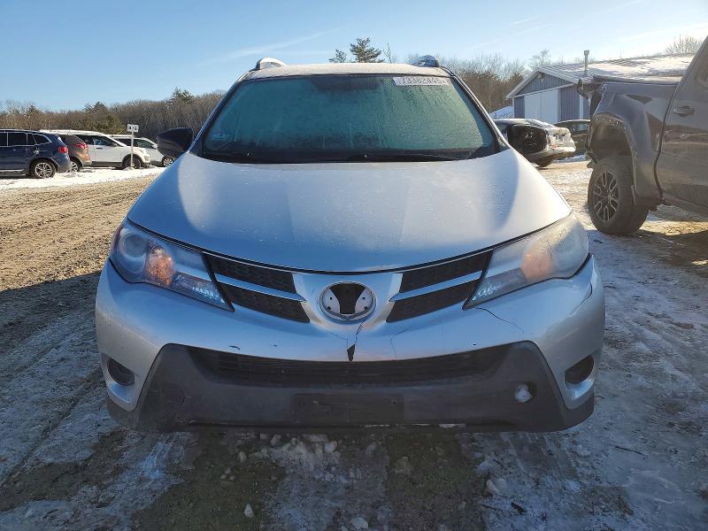 Photo 5 from auction – 2015 TOYOTA RAV4 LE with VIN 2T3BFREV6FW303627