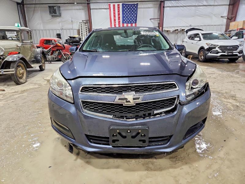 Photo 5 from auction – 2013 CHEVROLET MALIBU 1LT with VIN 1G11C5SA9DF153440