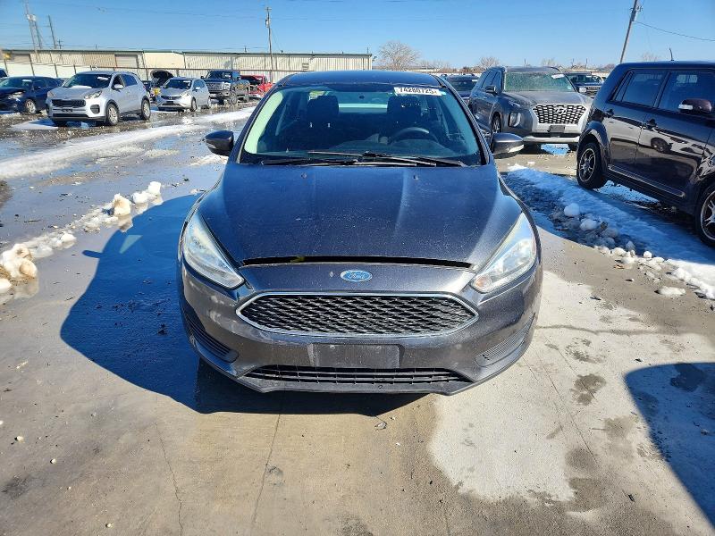 Photo 5 from auction – 2016 FORD FOCUS with VIN 1FADP3F2XGL378686