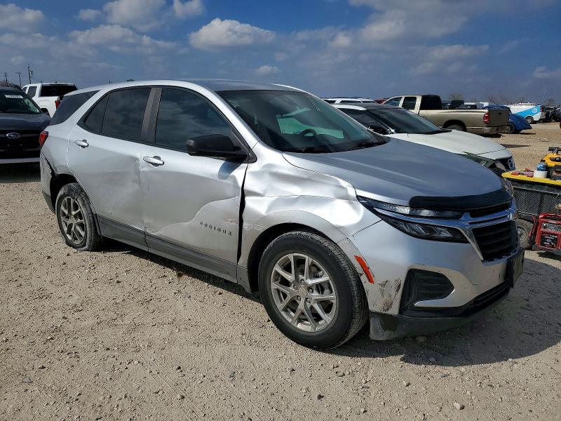 Photo 4 from auction – 2022 CHEVROLET EQUINOX with VIN 3GNAXHEV9NS192819