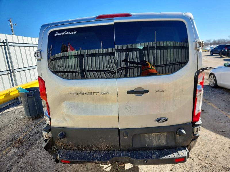 Photo 6 from auction – 2017 FORD TRANSIT with VIN 1FBZX2YM4HKA84950