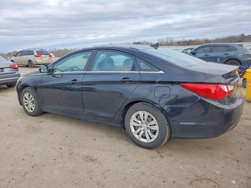 Photo 2 from auction – 2011 HYUNDAI SONATA GLS with VIN 5NPEB4AC1BH257822