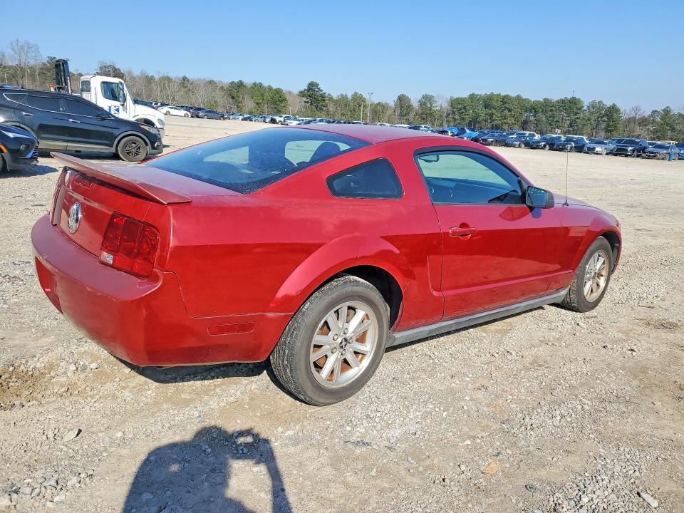 Photo 3 from auction – 2008 FORD MUSTANG with VIN 1ZVHT80N485199604