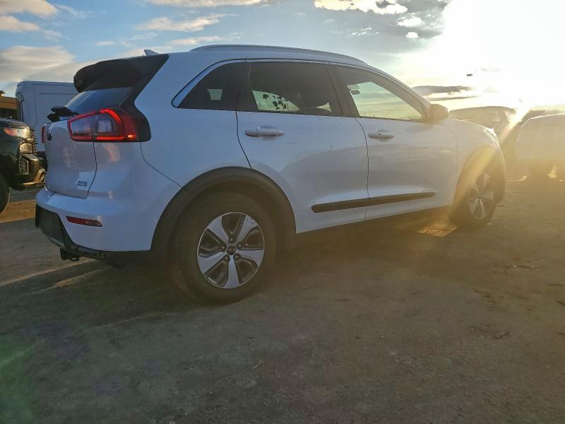 Photo 3 from auction – 2017 KIA NIRO FE with VIN KNDCB3LC4H5036514