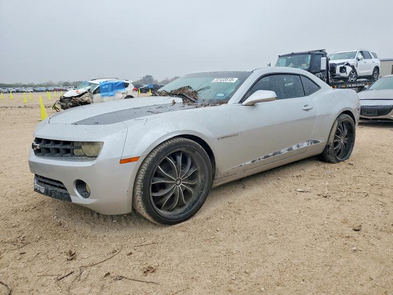 CHEVROLET CAMARO 2013 with VIN 2G1FB1E3XD9117800 - Photo from auction