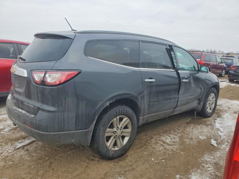 Photo 3 from auction – 2014 CHEVROLET TRAVERSE L with VIN 1GNKVHKDXEJ245583