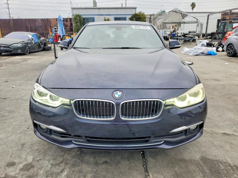 Photo 5 from auction – 2016 BMW 328 D with VIN WBA8E5C54GK388404