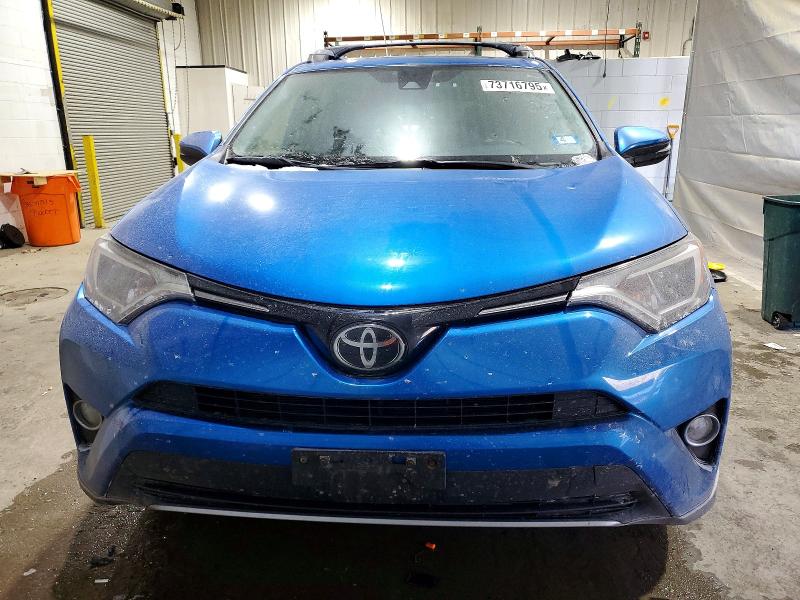 Photo 5 from auction – 2018 TOYOTA RAV4 ADVEN with VIN JTMRFREV2JJ196615