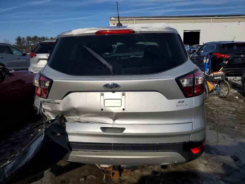 Photo 6 from auction – 2017 FORD ESCAPE SE with VIN 1FMCU0GD7HUD20216
