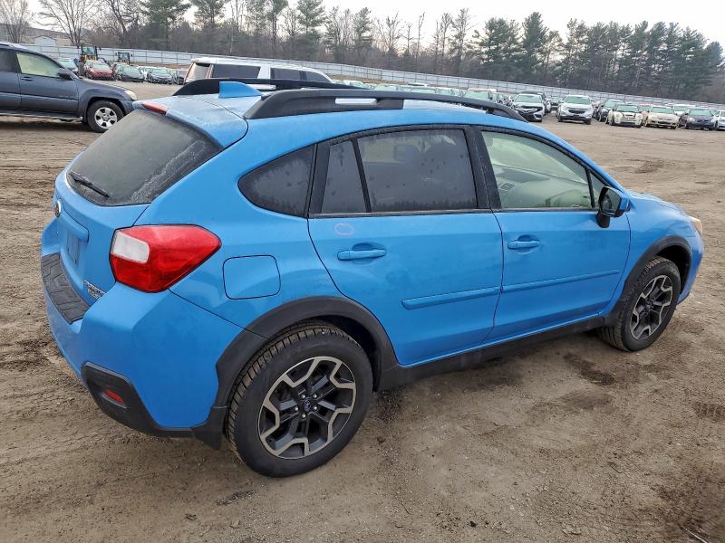 Photo 3 from auction – 2016 SUBARU CROSSTREK with VIN JF2GPADC8G8283295