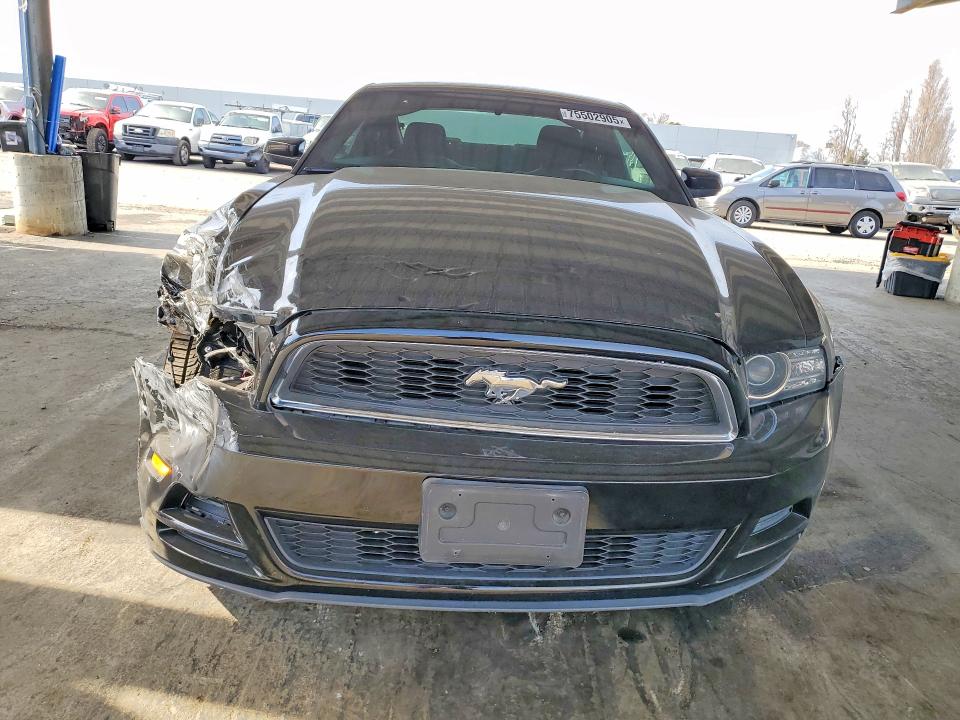 Photo 5 from auction – 2014 FORD MUSTANG with VIN 1ZVBP8AM4E5327447