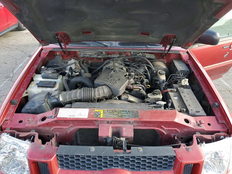 Photo 12 from auction – 2003 FORD EXPLORER S with VIN 1FMZU77E83UB57693