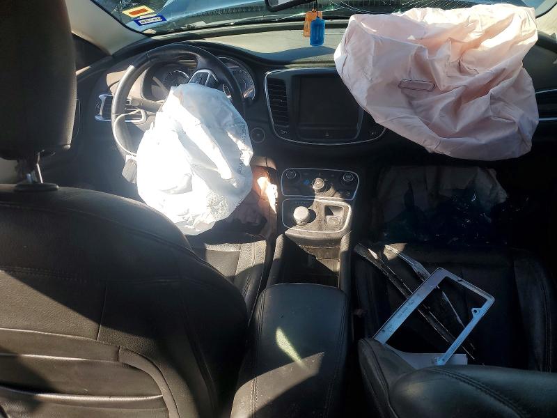 Photo 8 from auction – 2016 CHRYSLER 200 with VIN 1C3CCCAB1GN152151