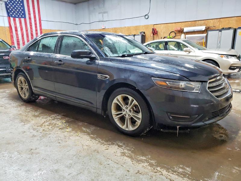 Photo 4 from auction – 2017 FORD TAURUS SEL with VIN 1FAHP2E93HG129831