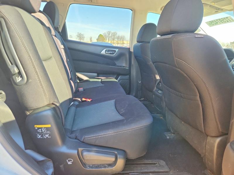 Photo 11 from auction – 2017 NISSAN PATHFINDER with VIN 5N1DR2MM5HC908482