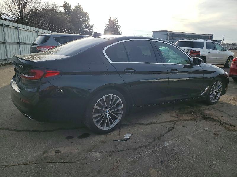 Photo 3 from auction – 2021 BMW 530 XI with VIN WBA13BJ09MWX18619