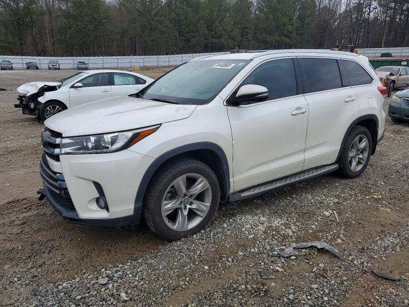 TOYOTA HIGHLANDER 2018 with VIN 5TDYZRFH6JS259021 - Photo from auction