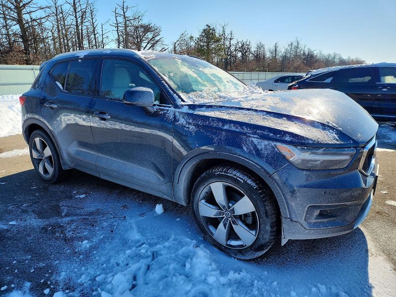 Photo 4 from auction – 2022 VOLVO XC40 with VIN YV4162UK2N2734822