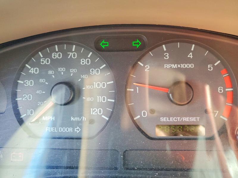 Фото 9 с аукциона – 2002 FORD MUSTANG с VIN 1FAFP40402F177248