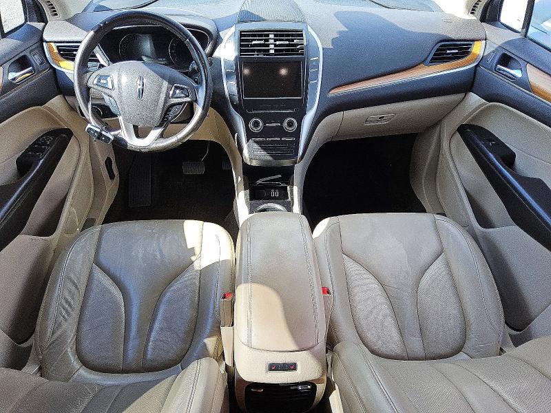Photo 8 from auction – 2018 LINCOLN MKC with VIN 5LMCJ2D98JUL00113