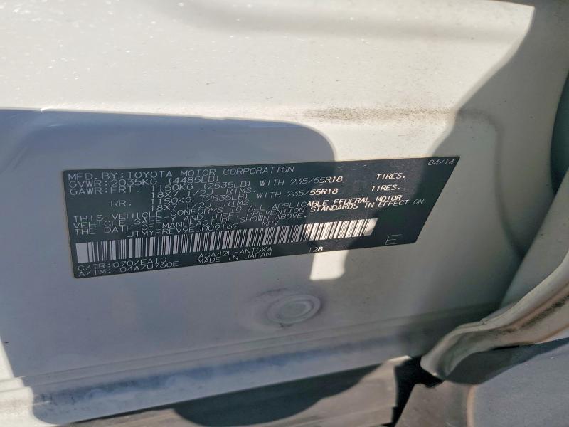 Photo 14 from auction – 2014 TOYOTA RAV4 with VIN JTMYFREV9EJ009162