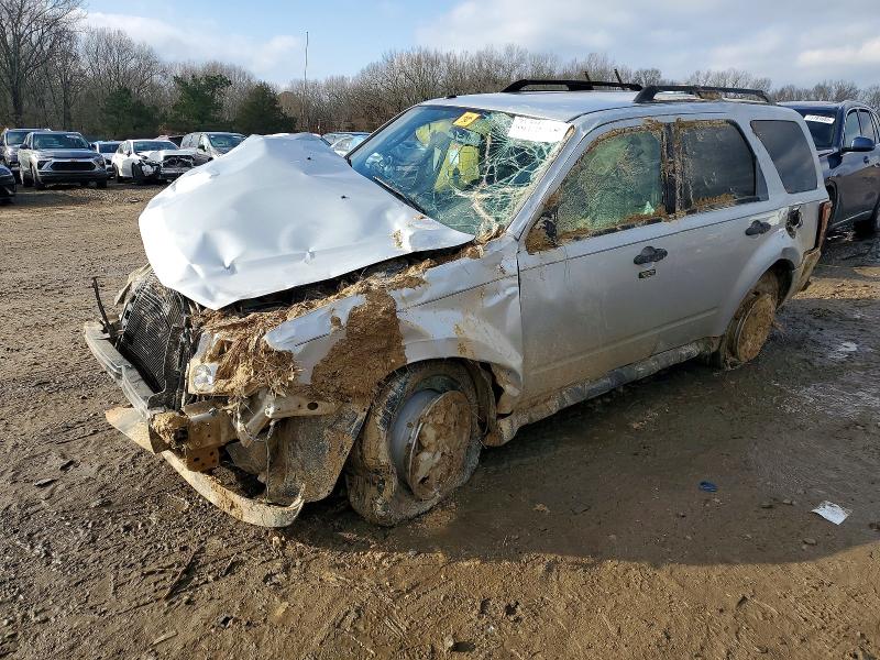 FORD ESCAPE XLT 2009 with VIN 1FMCU03709KA86403 - Photo from auction