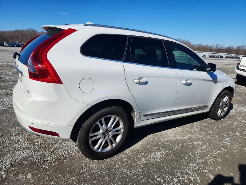 Photo 3 from auction – 2016 VOLVO XC60 T5 PR with VIN YV440MDK4G2870933