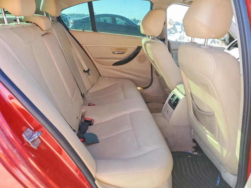 Photo 10 from auction – 2016 BMW 320 I with VIN WBA8E1G56GNT36466