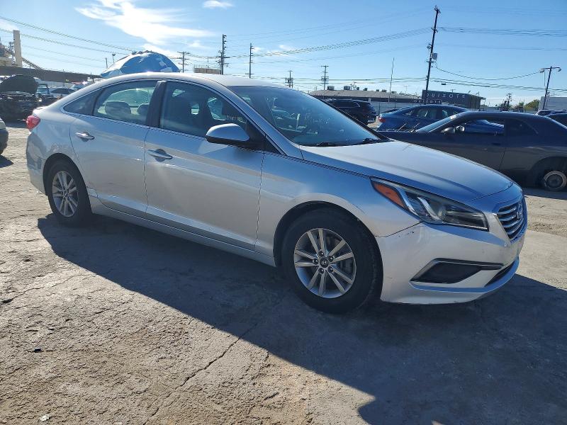 Photo 4 from auction – 2016 HYUNDAI SONATA with VIN 5NPE24AF6GH360574