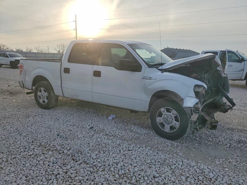Photo 4 from auction – 2010 FORD F150 SUPER with VIN 1FTEW1C86AKA24532