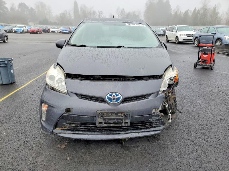Photo 5 from auction – 2014 TOYOTA PRIUS with VIN JTDKN3DU7E1785370