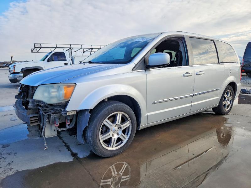 Photo 1 from auction – 2012 CHRYSLER TOWN & COU with VIN 2C4RC1BG8CR320272