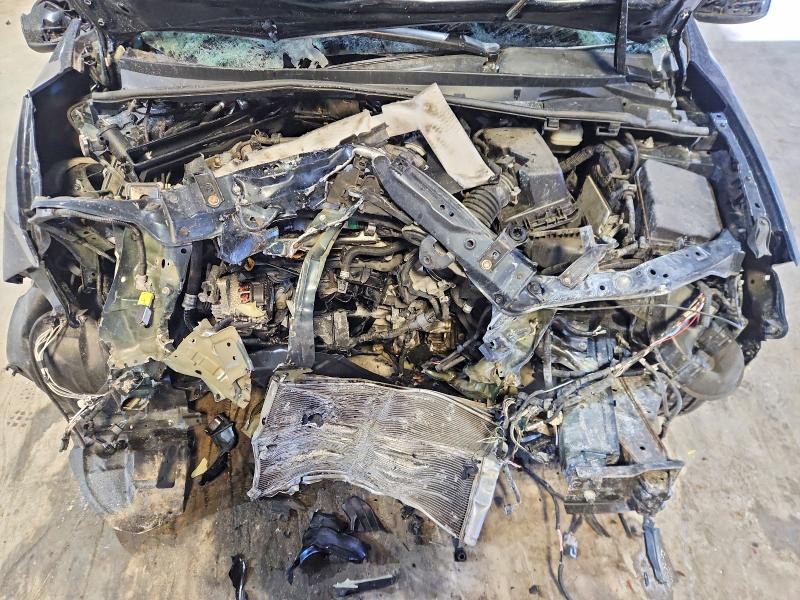 Photo 11 from auction – 2018 TOYOTA COROLLA with VIN 2T1BURHE1JC091823